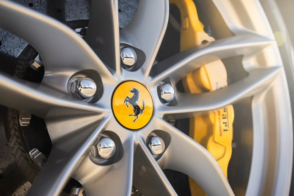 2017 Ferrari 488 GTB - Image 16 of 20
