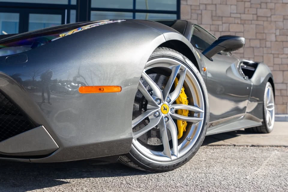 2017 Ferrari 488 GTB - Image 14 of 20