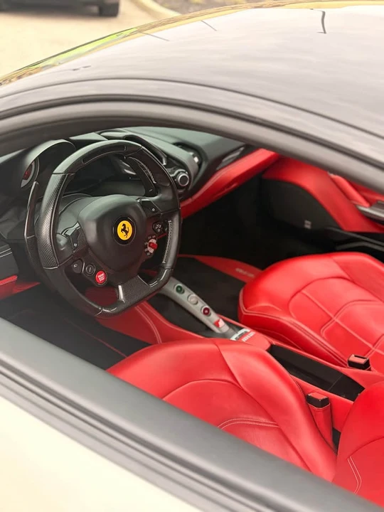 2017 Ferrari 488 GTB - Image 10 of 14