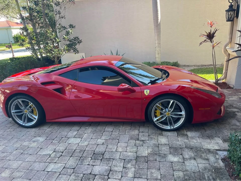 2017 Ferrari 488 GTB - Image 3 of 8