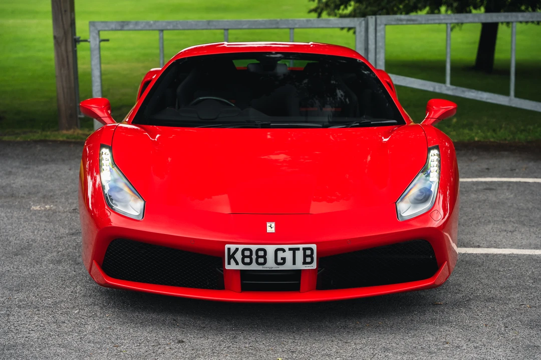 2017 Ferrari 488 GTB - Image 10 of 31