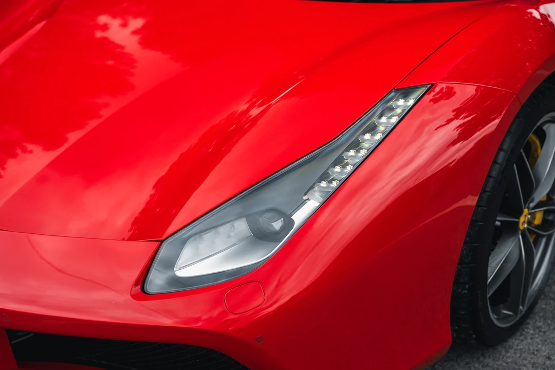 2017 Ferrari 488 GTB - Image 27 of 31