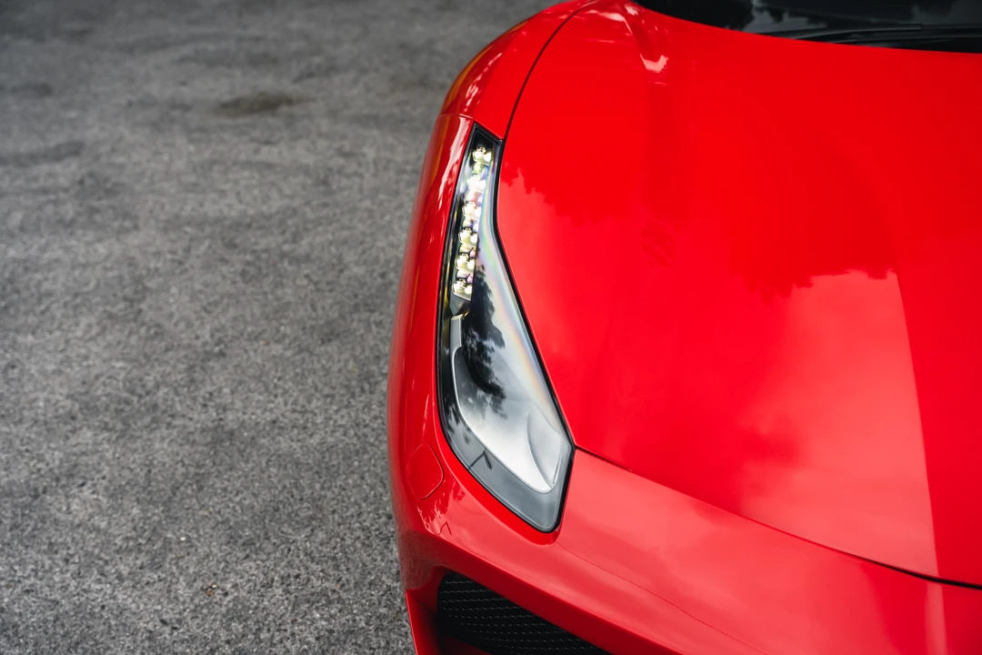 2017 Ferrari 488 GTB - Image 13 of 31