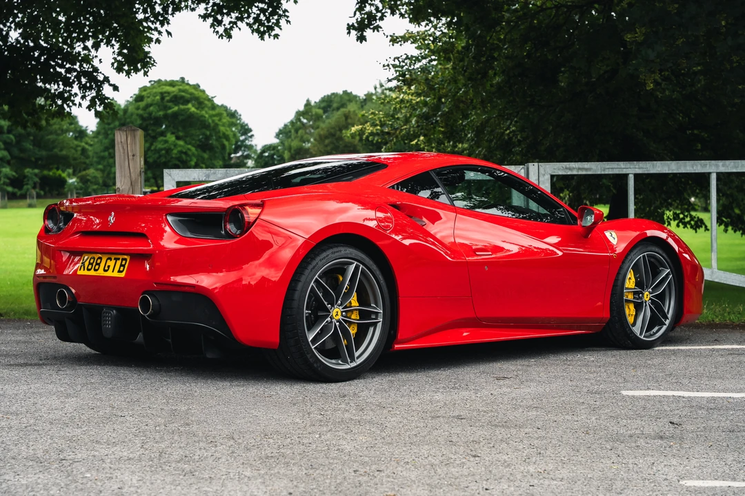 2017 Ferrari 488 GTB - Image 5 of 31