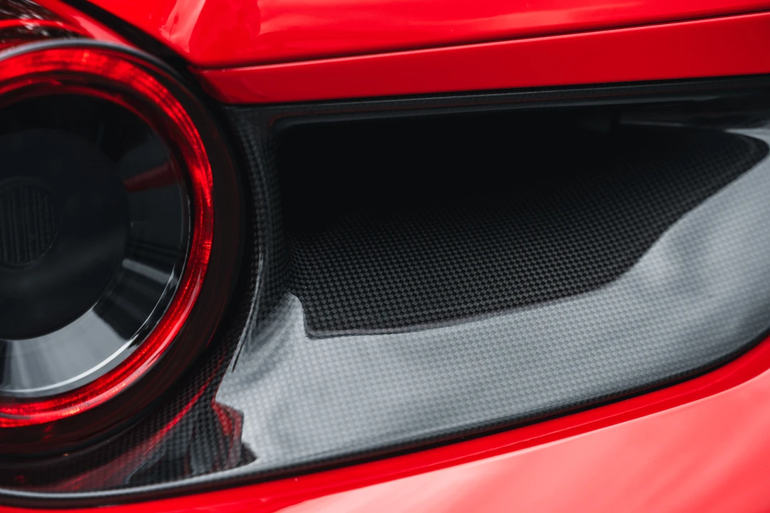 2017 Ferrari 488 GTB - Image 24 of 31