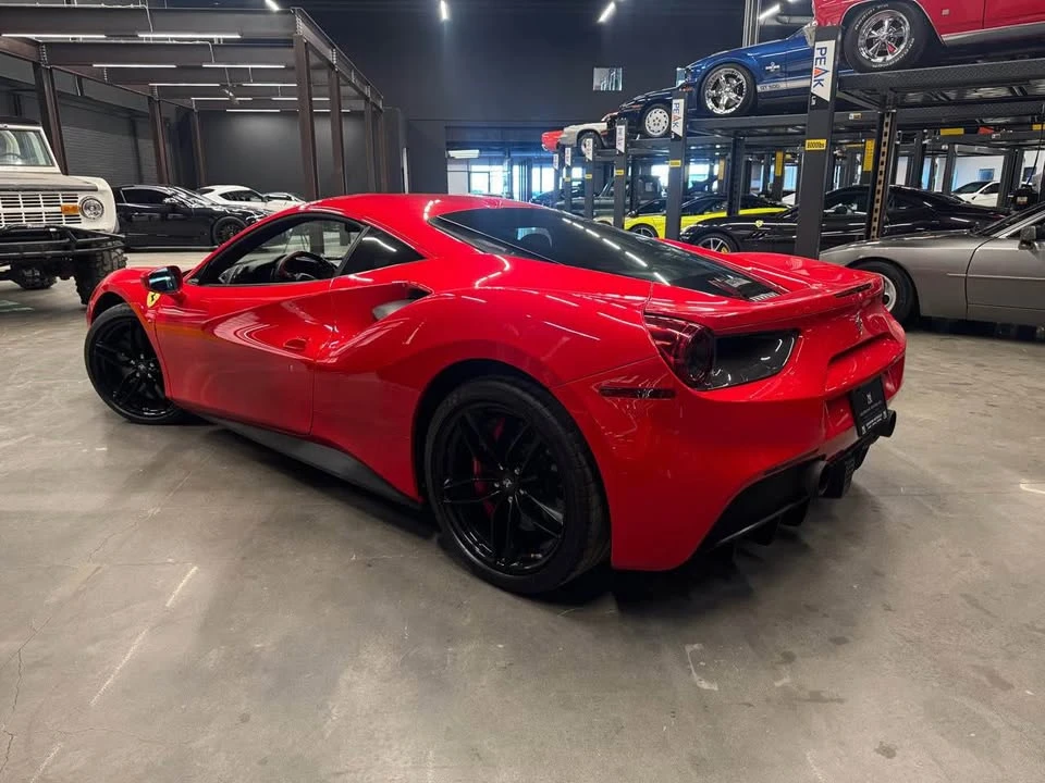 2017 Ferrari 488 GTB - Image 3 of 5