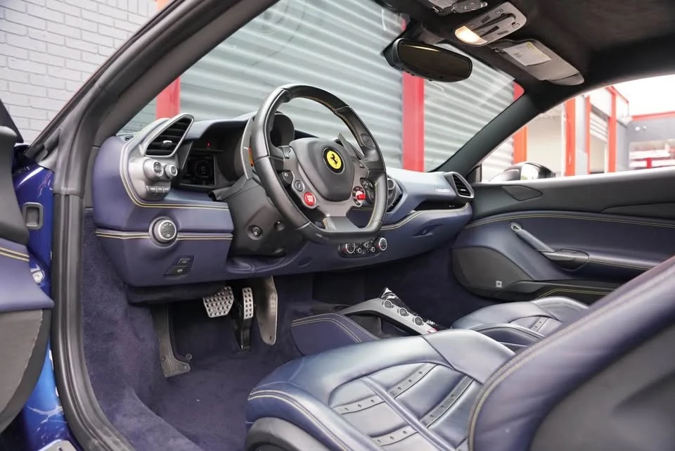 2017 Ferrari 488 GTB - Image 7 of 13