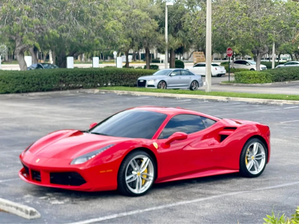 2017 Ferrari 488 GTB - Image 4 of 20