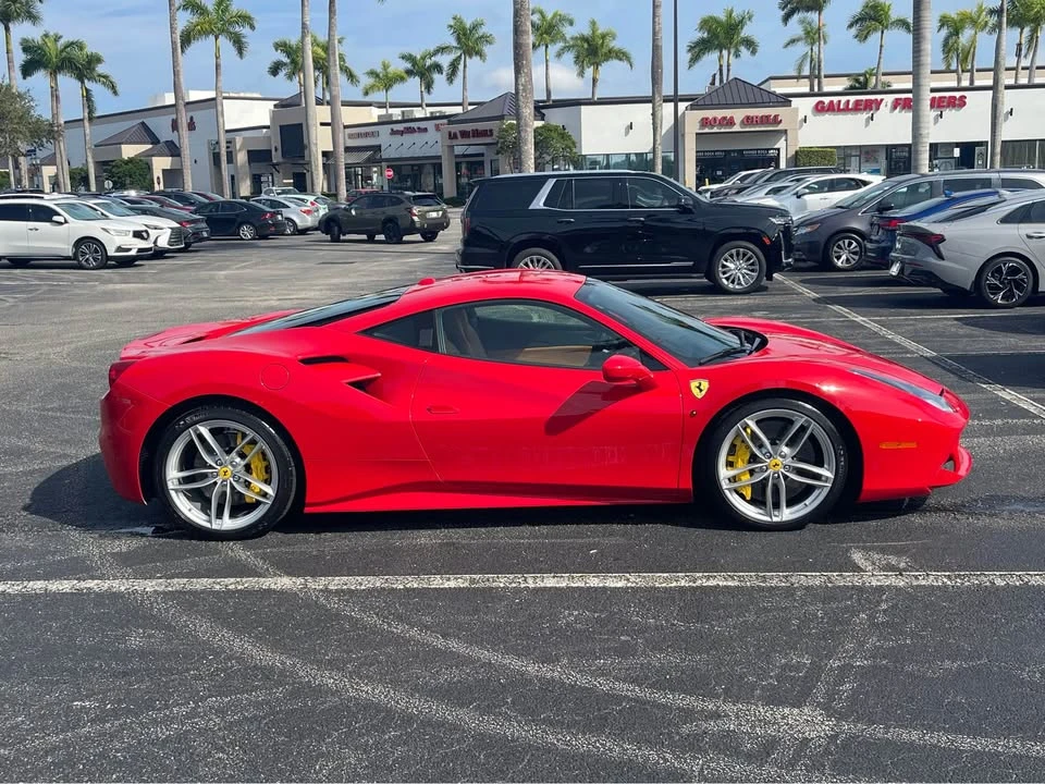 2017 Ferrari 488 GTB - Image 12 of 20