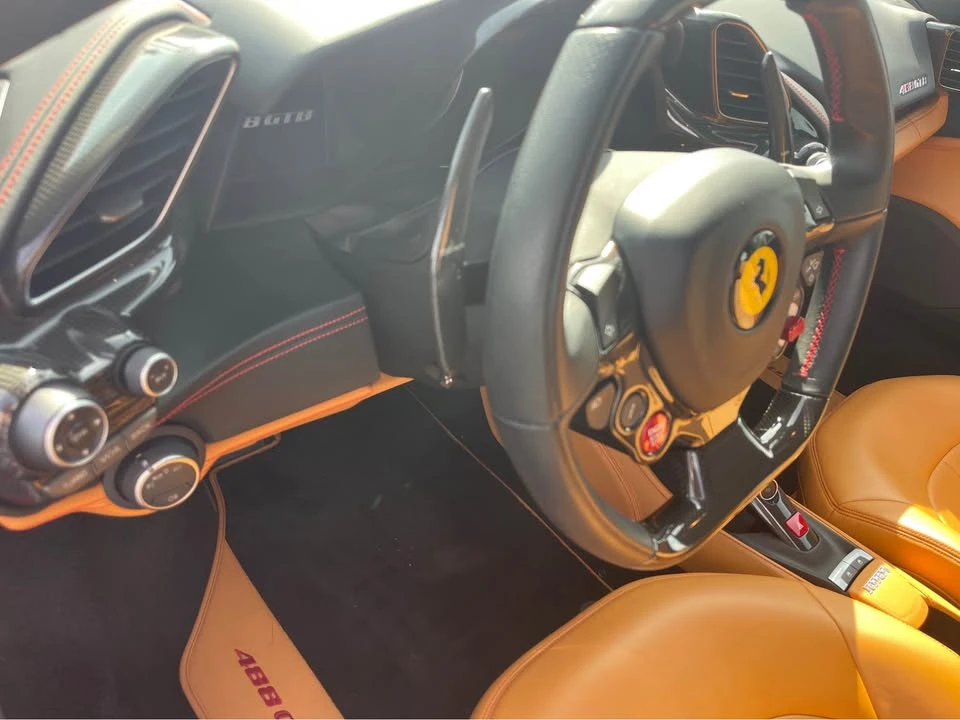 2017 Ferrari 488 GTB - Image 16 of 20