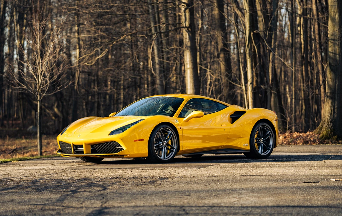 2017 Ferrari 488 GTB - Image 9 of 31