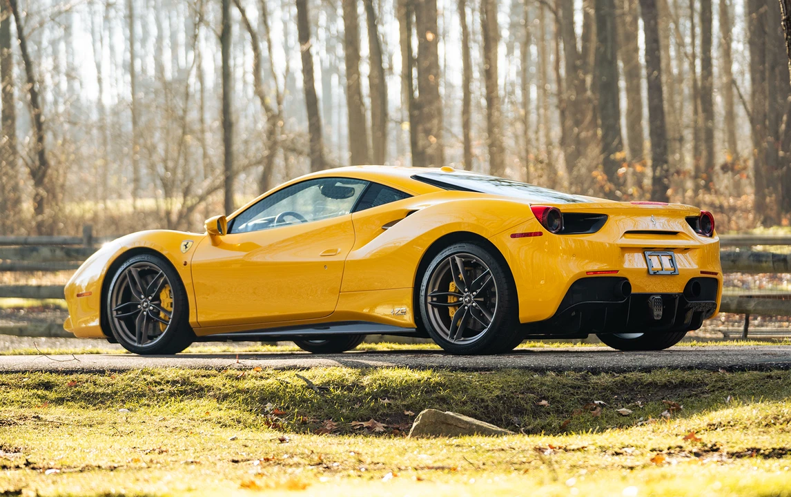 2017 Ferrari 488 GTB - Image 5 of 31