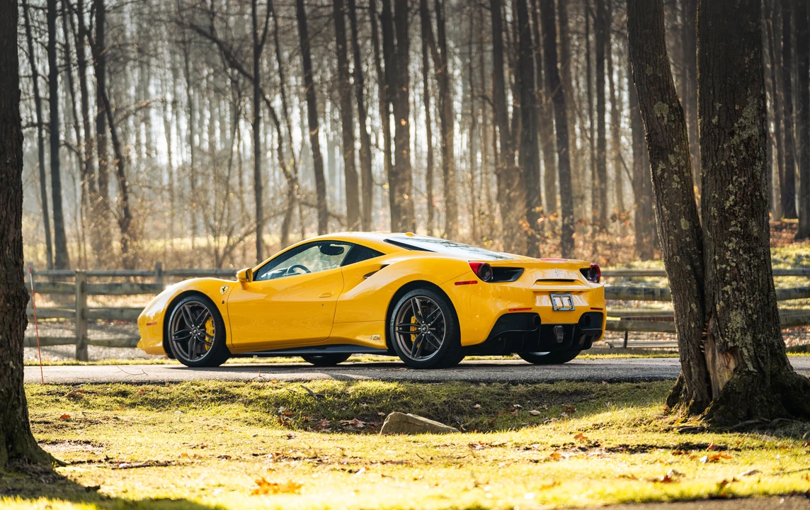 2017 Ferrari 488 GTB - Image 6 of 31