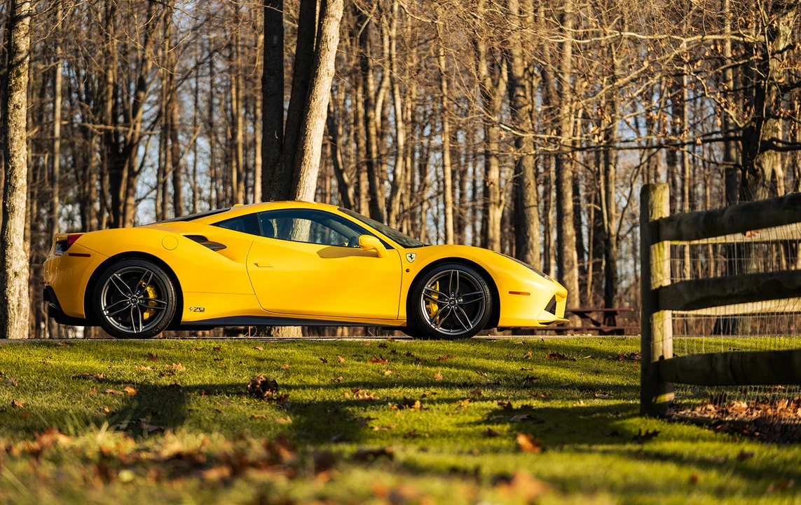2017 Ferrari 488 GTB - Image 16 of 31