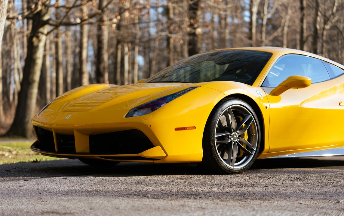 2017 Ferrari 488 GTB - Image 17 of 31