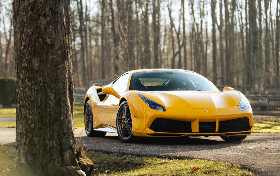 2017 Ferrari 488 GTB - Image 12 of 31