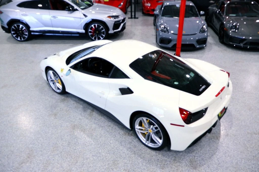 2017 Ferrari 488 GTB - Image 10 of 12