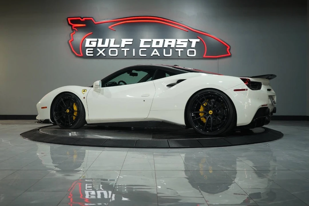 2017 Ferrari 488 GTB - Image 7 of 12
