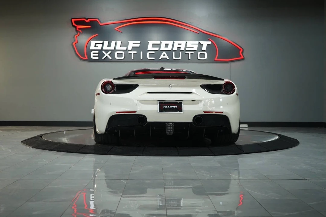 2017 Ferrari 488 GTB - Image 11 of 12