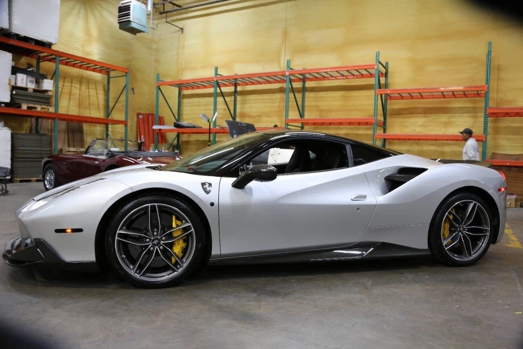 2017 Ferrari 488 GTB - Image 3 of 21