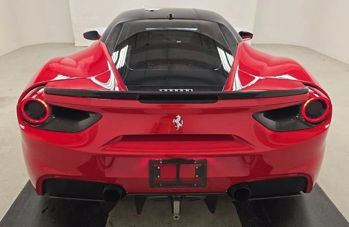 2017 Ferrari 488 GTB - Image 8 of 9