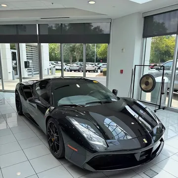 2017 Ferrari 488 GTB Coupe