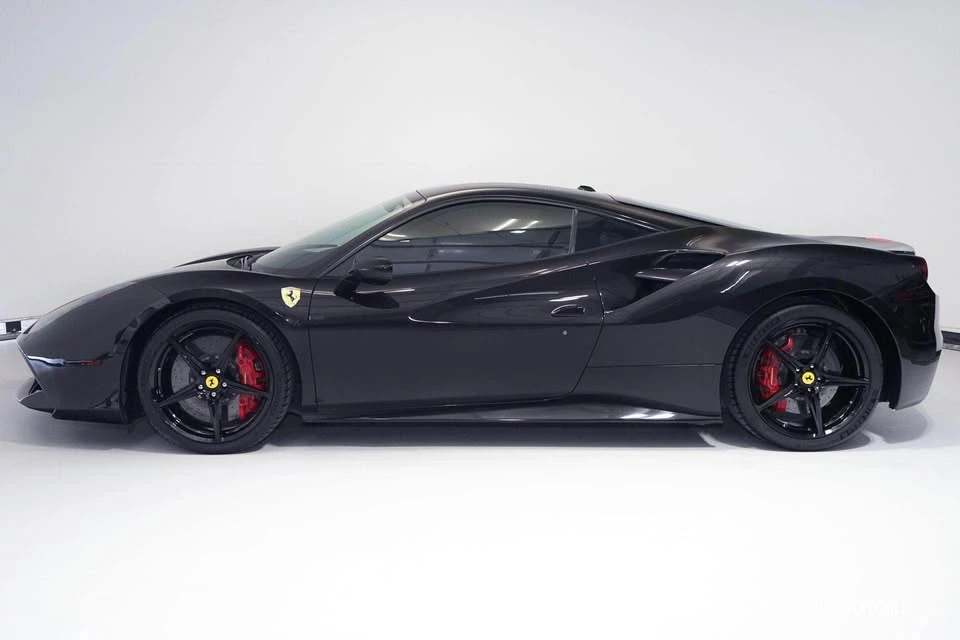 2017 Ferrari 488 GTB - Image 3 of 4