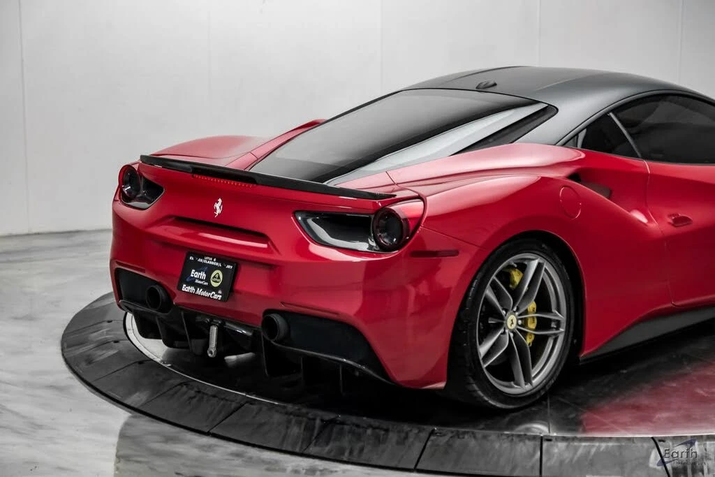 2017 Ferrari 488 GTB - Image 22 of 31