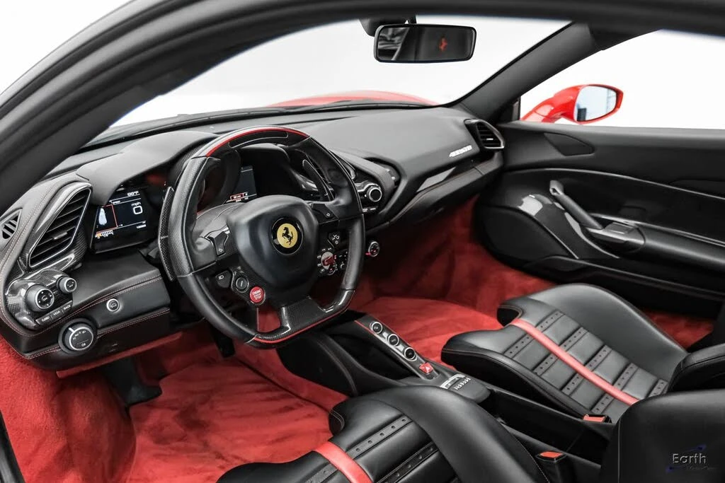 2017 Ferrari 488 GTB - Image 3 of 31