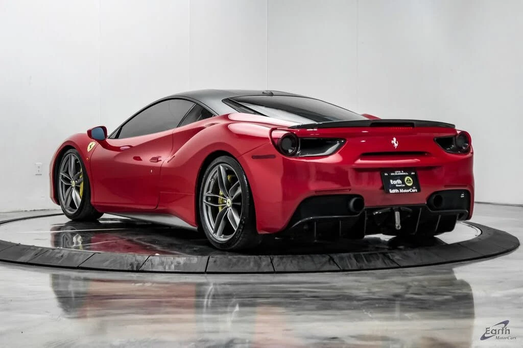 2017 Ferrari 488 GTB - Image 12 of 31