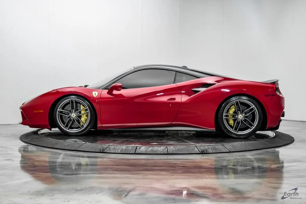 2017 Ferrari 488 GTB - Image 8 of 31