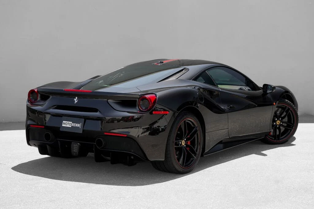 2017 Ferrari 488 GTB - Image 3 of 31