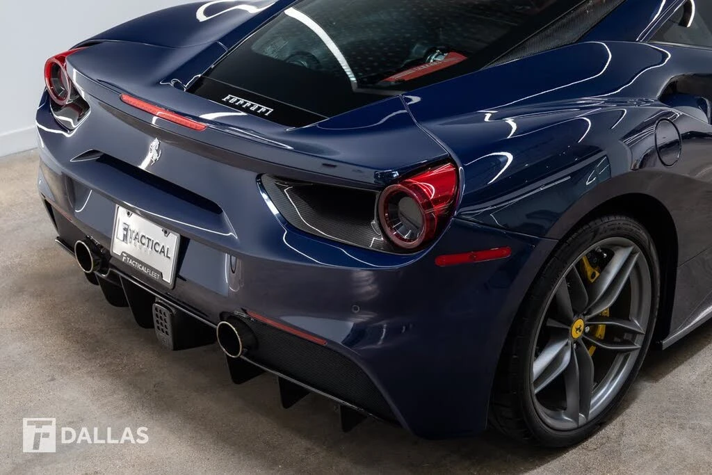 2017 Ferrari 488 GTB - Image 16 of 31