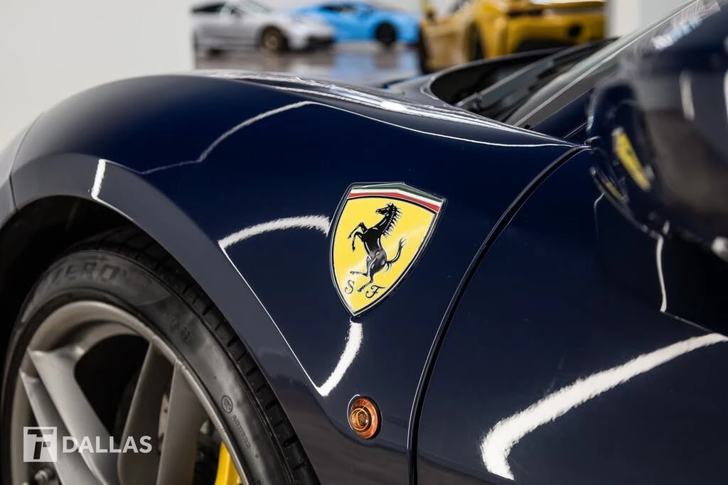 2017 Ferrari 488 GTB - Image 24 of 31