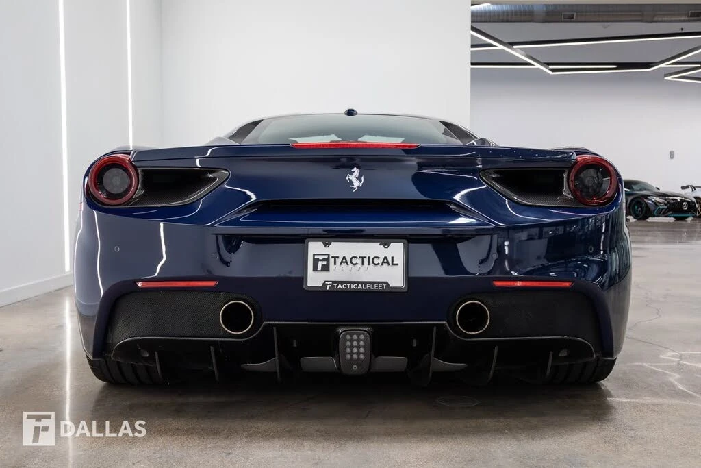 2017 Ferrari 488 GTB - Image 12 of 31