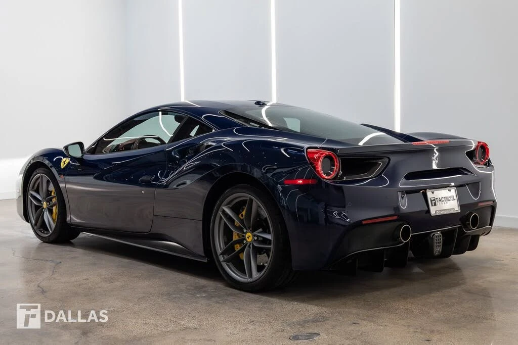 2017 Ferrari 488 GTB - Image 8 of 31