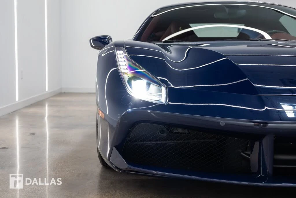 2017 Ferrari 488 GTB - Image 5 of 31