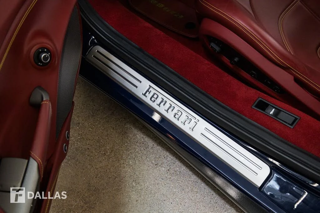 2017 Ferrari 488 GTB - Image 26 of 31