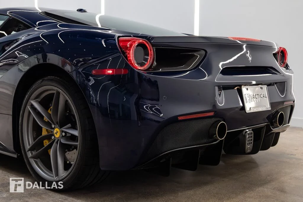 2017 Ferrari 488 GTB - Image 9 of 31