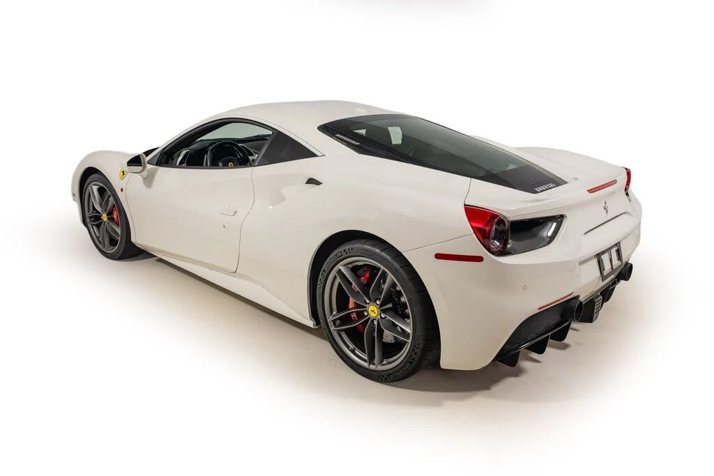 2017 Ferrari 488 GTB - Image 4 of 31