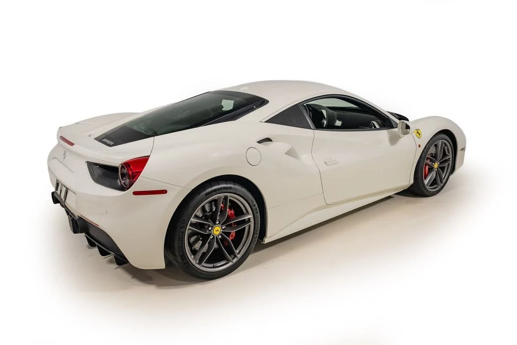 2017 Ferrari 488 GTB - Image 7 of 31