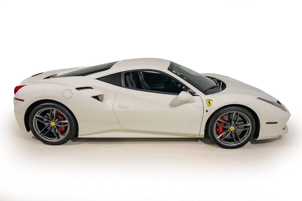 2017 Ferrari 488 GTB - Image 8 of 31