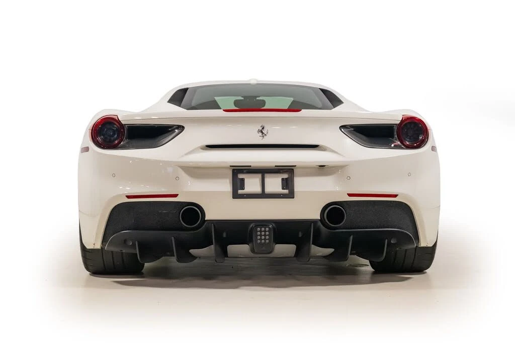 2017 Ferrari 488 GTB - Image 5 of 31