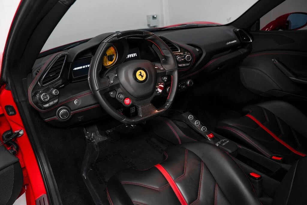 2017 Ferrari 488 GTB - Image 10 of 31