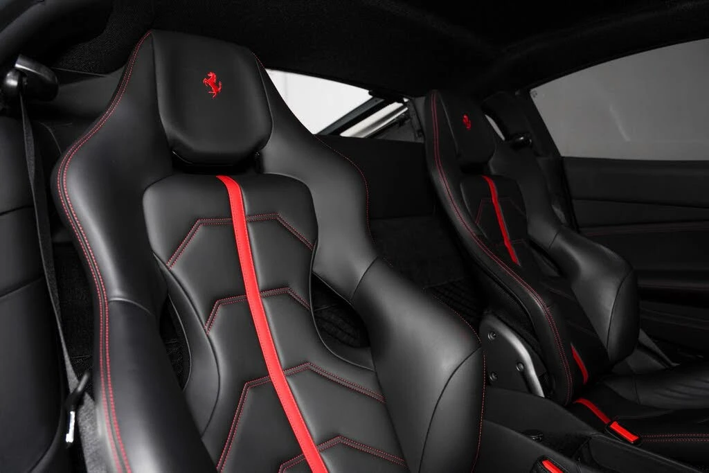 2017 Ferrari 488 GTB - Image 28 of 31