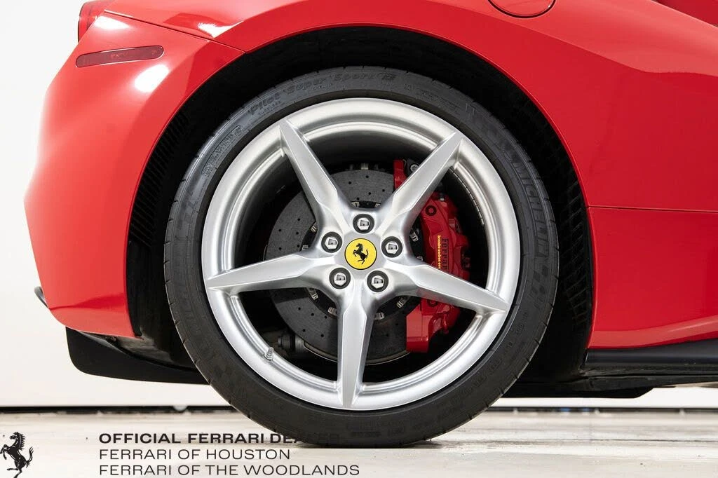 2017 Ferrari 488 GTB - Image 19 of 31
