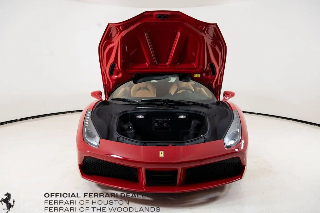 2017 Ferrari 488 GTB - Image 31 of 31