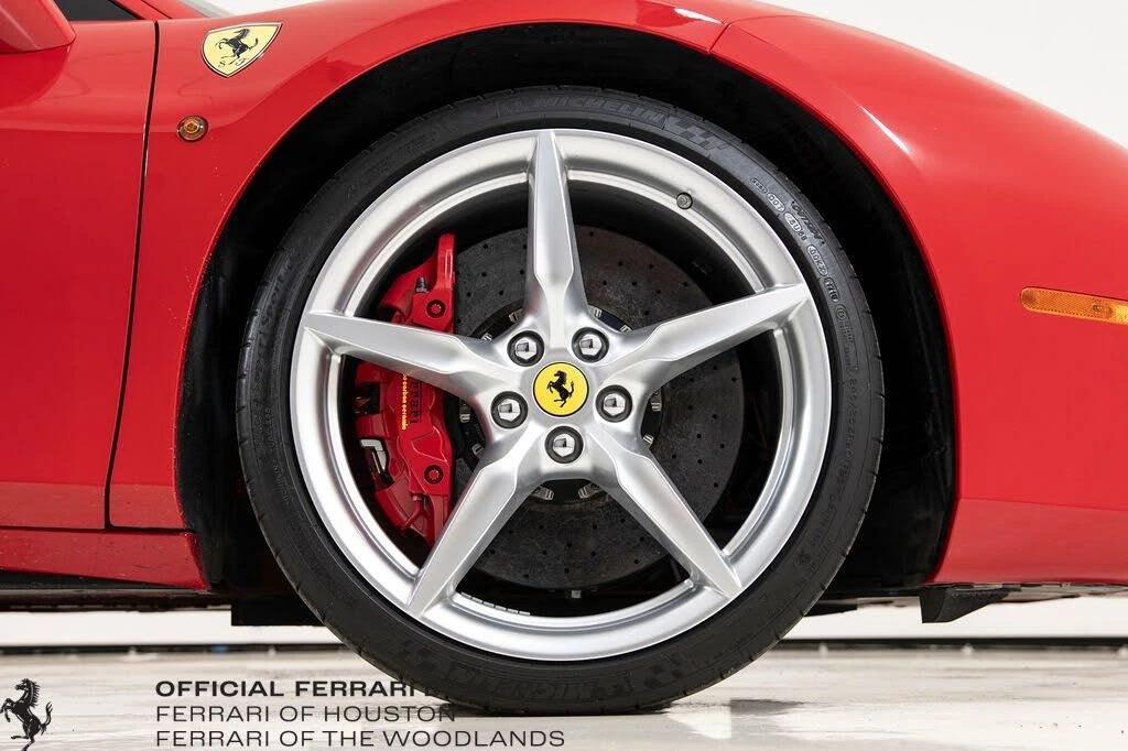 2017 Ferrari 488 GTB - Image 20 of 31