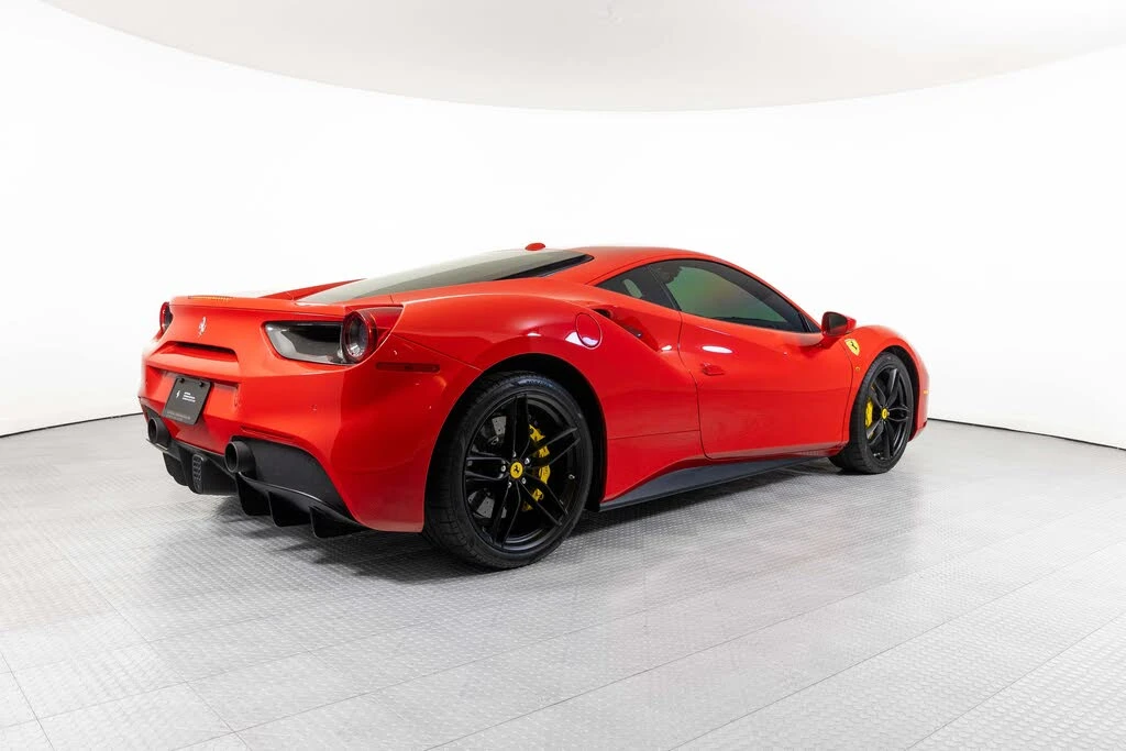 2017 Ferrari 488 GTB - Image 23 of 31