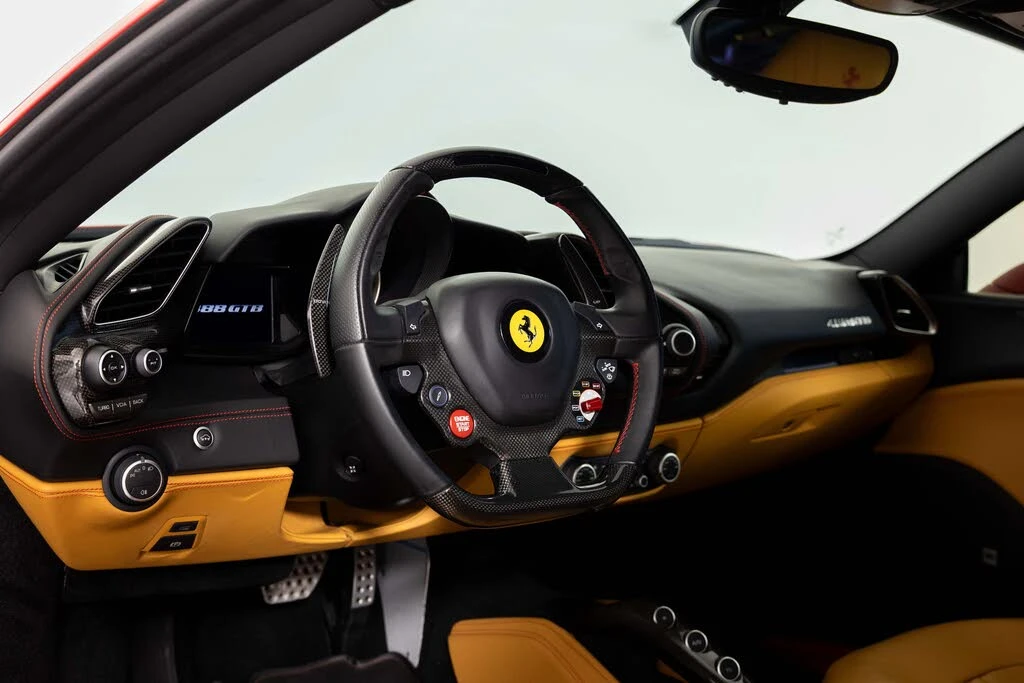 2017 Ferrari 488 GTB - Image 4 of 31
